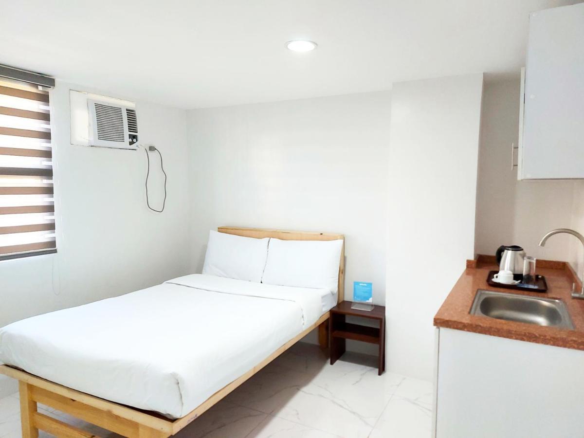 Airobedz Mckinley - Near Sm Aura Hotel Manila Exterior photo